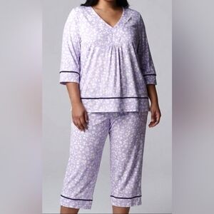 Simply Vera Vera Wang Purple Floral Pajama Sleep Set Size 3X Top & Capri Pants
